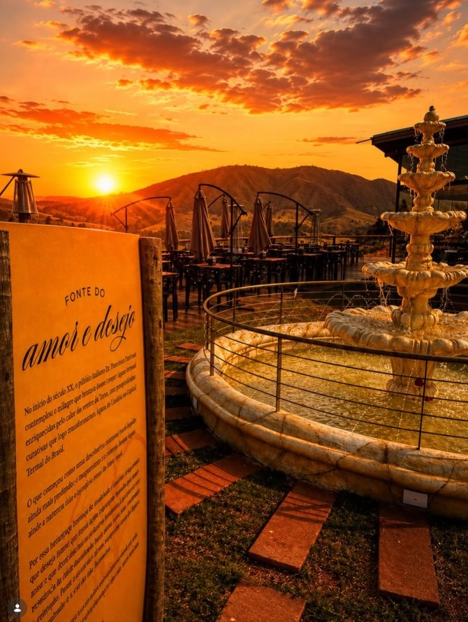 Mirante ao pôr do sol